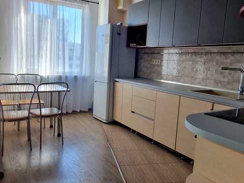 квартира за адресою Владислава Бувалкіна вул., 56