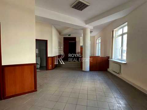 коммерческая по адресу Евгения Коновальца ул. (Щорса), 36