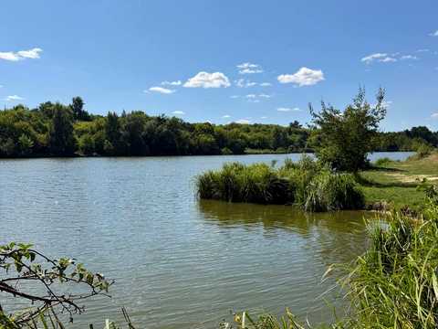 будинок за адресою с. Озерна, Вишнева, 26