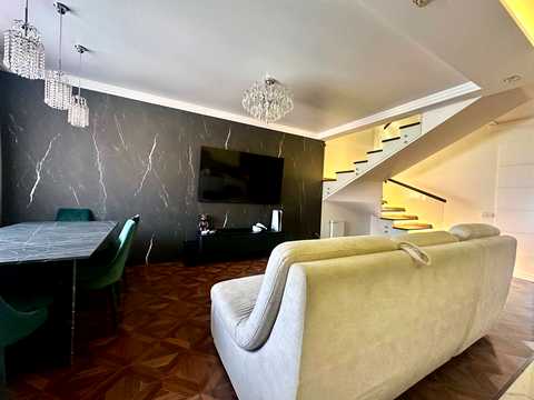 квартира за адресою Героїв Крут вул., 3