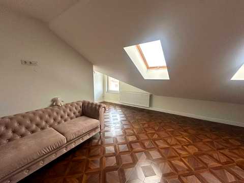 квартира за адресою Героїв Крут вул., 3