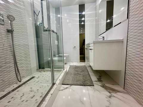 квартира за адресою Героїв Крут вул., 3