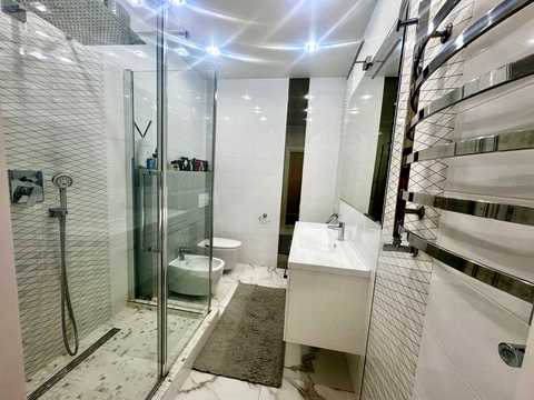 квартира за адресою Героїв Крут вул., 3