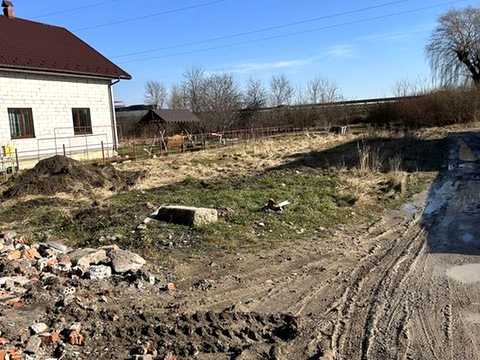 участок по адресу 