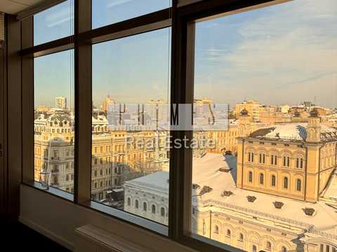 комерційна за адресою Богдана Хмельницького вул., 19