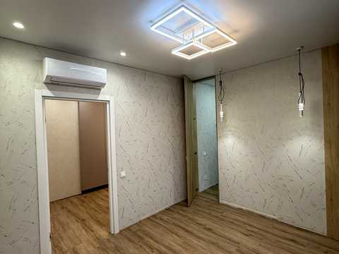 квартира за адресою Перлинна вул., 8