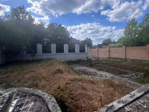дом по адресу Весняна ул.