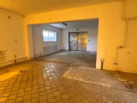 комерційна за адресою Спокійна, 17