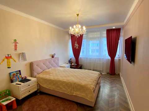 квартира за адресою Академіка Сахарова вул., (30 перлина)