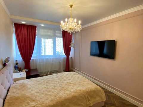 квартира за адресою Академіка Сахарова вул., (30 перлина)