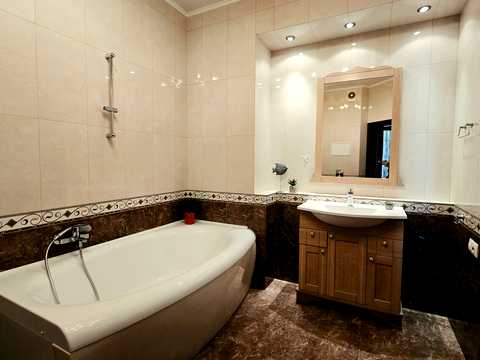 квартира за адресою Науки просп. (Леніна), 45б