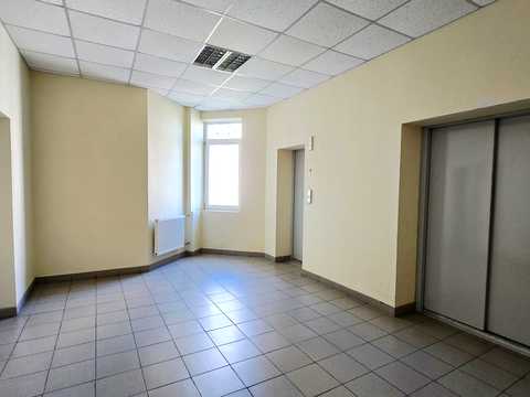 квартира за адресою Науки просп. (Леніна), 45б
