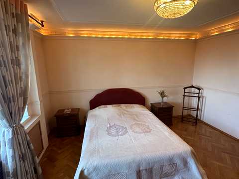 квартира по адресу Феодосийская ул., 4