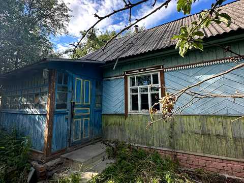 будинок за адресою Квітнева