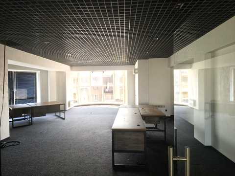 комерційна за адресою Михайла Грушевського вул., 22
