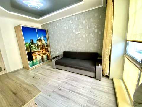 квартира за адресою Винна Гора вул., 8-В