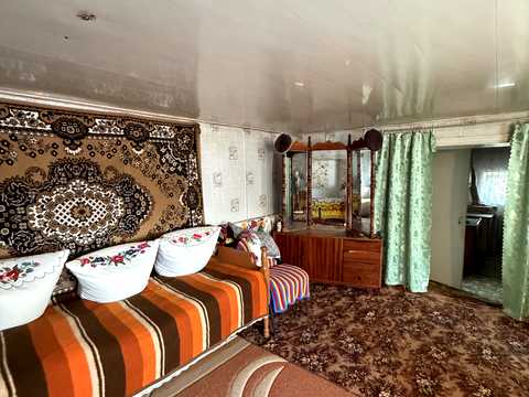 будинок за адресою с. Студениця, Центральна, 8