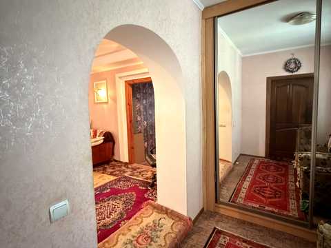 будинок за адресою с. Студениця, Центральна, 8
