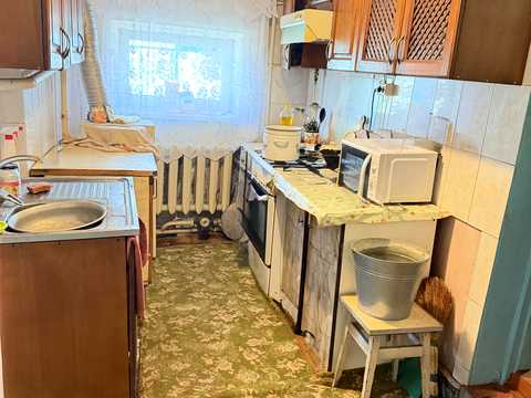будинок за адресою с. Студениця, Центральна, 8