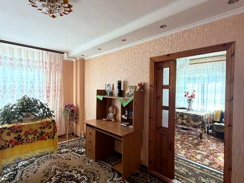будинок за адресою с. Студениця, Центральна, 8
