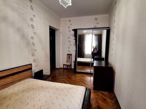 квартира за адресою Базарна вул., 45