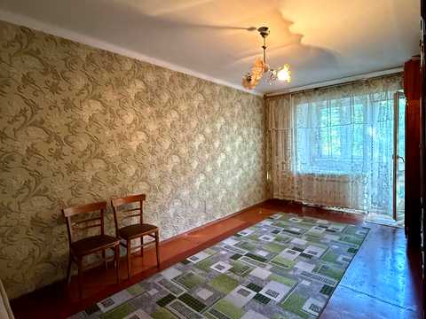 квартира за адресою Космонавтів вул., 33