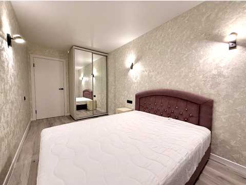 квартира за адресою Дмитра Донцова вул. (Дмитра Донського), 6