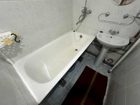 квартира за адресою Академіка Булаховського вул., 28-Б