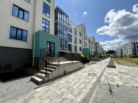 квартира за адресою Патріотів вул., 2