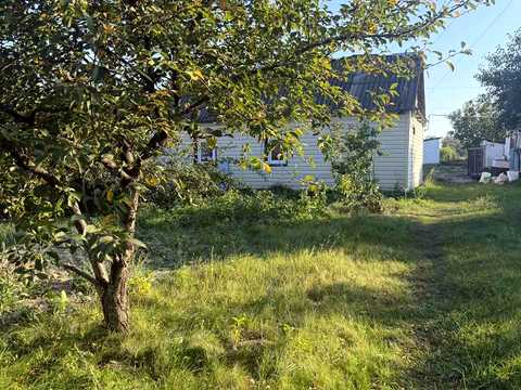 будинок за адресою с. Дуби, Рівненська, 33