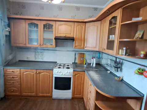 квартира за адресою Машинобудівників вул., 15