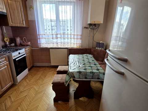 квартира за адресою Івана Миколайчука вул., 18