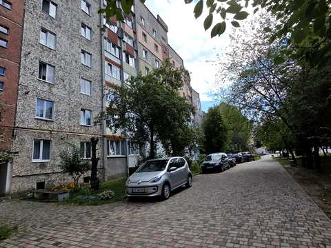 квартира за адресою Івана Миколайчука вул., 18