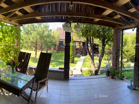 будинок за адресою Рай-Оленівська вул.