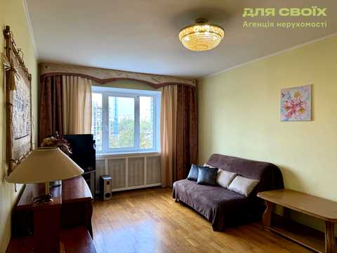 квартира по адресу Ревуцкого ул., 5