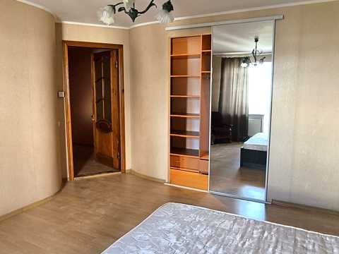квартира по адресу Островская ул., 4