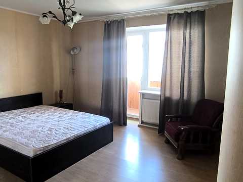 квартира по адресу Островская ул., 4