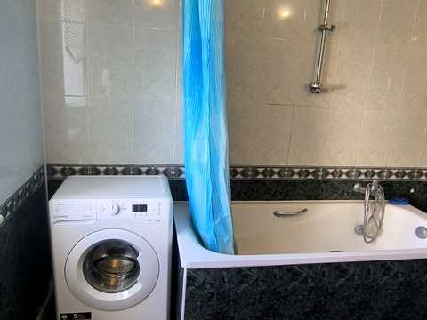 квартира по адресу Островская ул., 4