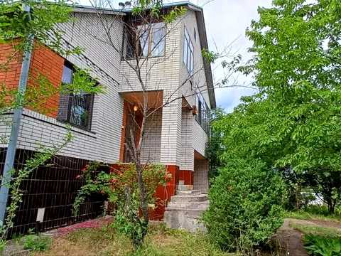 будинок за адресою Центральна вул., 7