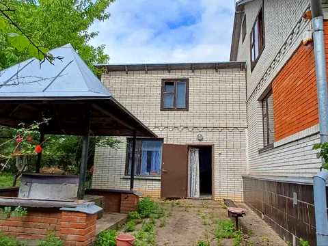 будинок за адресою Центральна вул., 7