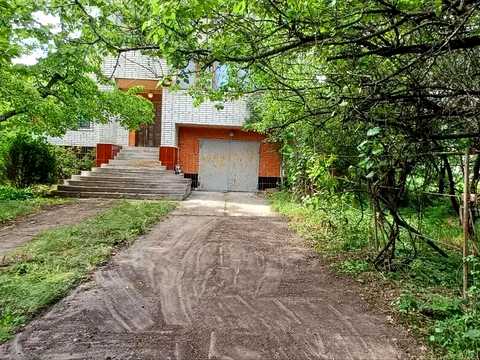 будинок за адресою Центральна вул., 7