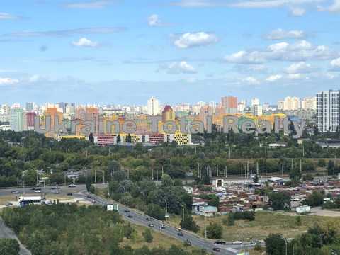квартира за адресою Тепловозна вул., 28