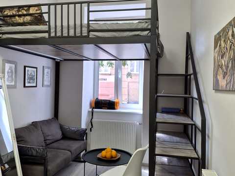 квартира по адресу Коцюбинского ул., 4