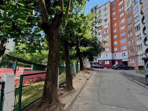 квартира за адресою Андрія Мельника вул., 8
