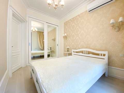квартира по адресу Французский бульв., 13а