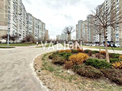 квартира за адресою Оноре де Бальзака вул., 16-А