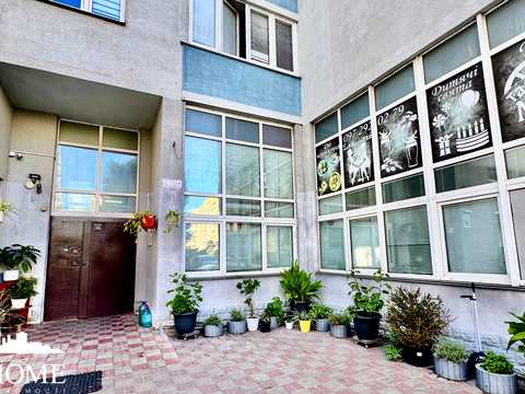 квартира по адресу Червоной Калины просп. (Владимира Маяковского), 68