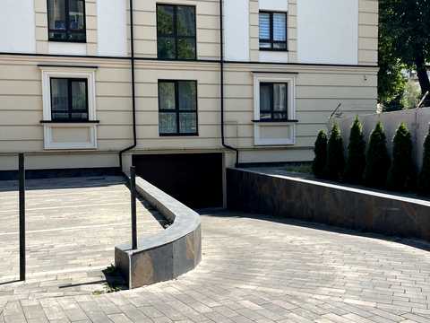 квартира по адресу Евгения Коновальца ул., 86-A