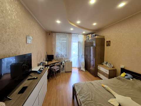 квартира за адресою Панаса Мирного вул., 15