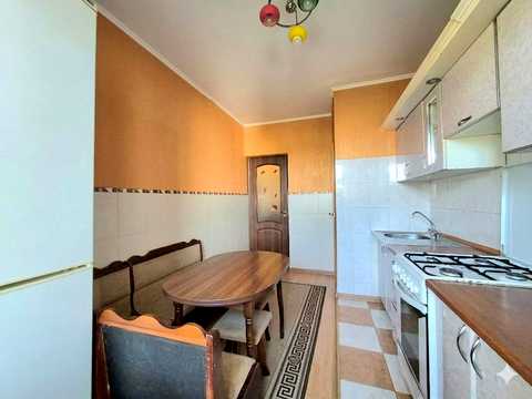 квартира за адресою Андрія Мельника вул., 12
